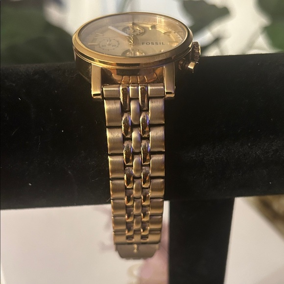 Fossil Gold-Tone Chronograph Watch - Picture 6 of 16